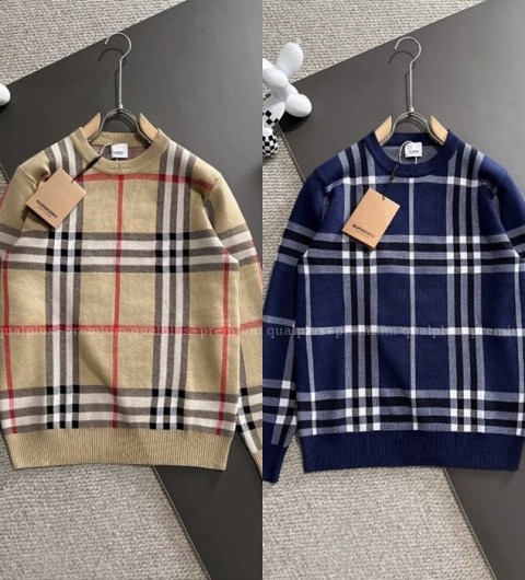 [국내배송] 버*리 체크 자가드로고 울니트 (2color)