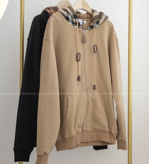 [국내배송] 버*리 체크 트리밍 코튼 블렌드 후디 자켓 (2color)