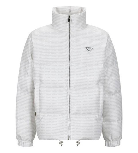 프라다 로고 나일론 다운 패딩