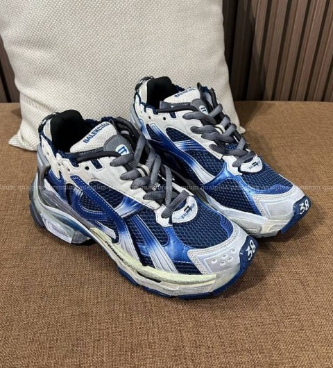 발렌시아가 러너 스니커즈 남녀공용