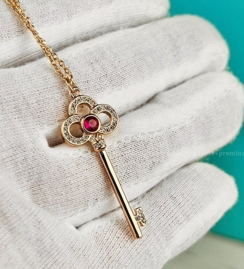 [국내배송] 티*니 크라운 키 펜던트