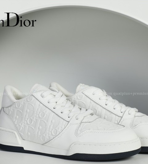 [국내배송] 디* One 스니커즈