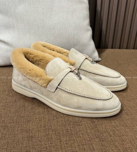 로로피아나 썸머 참스 워크 로퍼 여성용