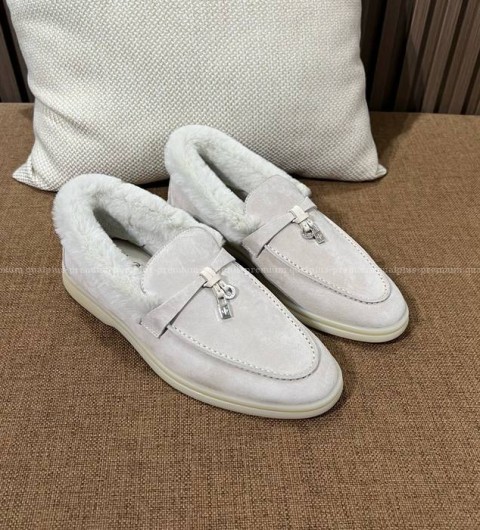 로로피아나 썸머 참스 워크 로퍼 여성용