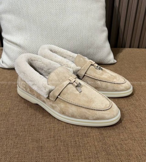 로로피아나 썸머 참스 워크 로퍼 여성용