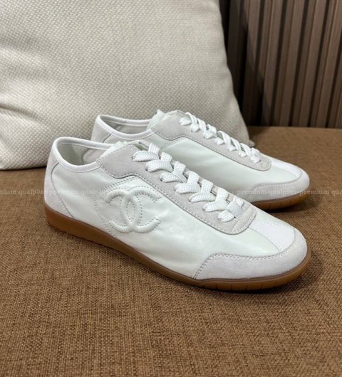 샤넬 24 CC 스니커즈 여성용