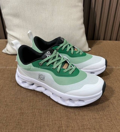 로에베x온 러닝 콜라보 클라우드 틸트 스니커즈 남녀공용