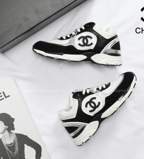 [국내배송] 샤* 스니커즈 카프스킨 패브릭