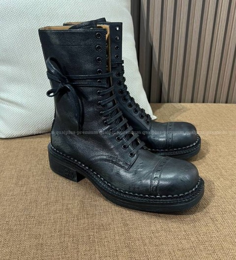 미우미우 가죽 레이스 부티 부츠 여성용