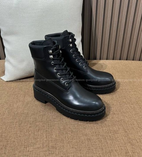 프라다 레이스업 부츠 여성용