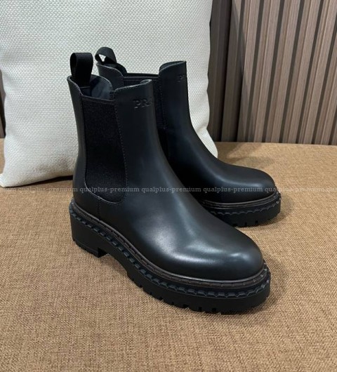 프라다 로고 부츠 여성용