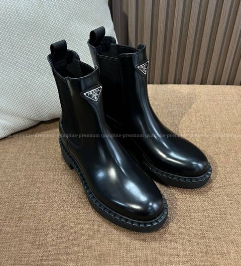 프라다 로고 부츠 여성용