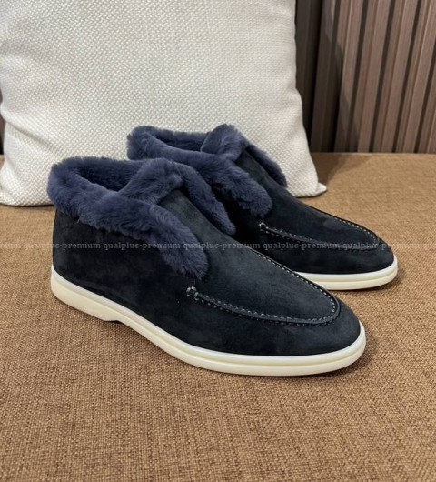 로로피아나 오픈 워크 로퍼 여성용