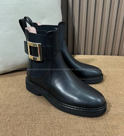 로저비비에 비브 레인저스 메탈 버클 첼시 앵클 부츠 여성용