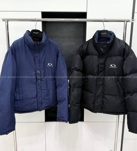 발렌시아가 루프 스포츠 아이콘 리버서블 푸퍼 다운 패딩