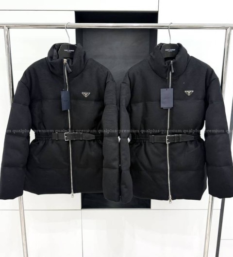 프라다 벨티드 다운 패딩 여성용