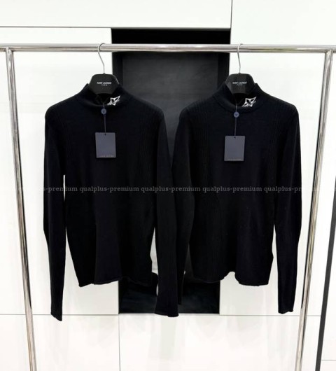 루이비통 터틀넥 니트 여성용