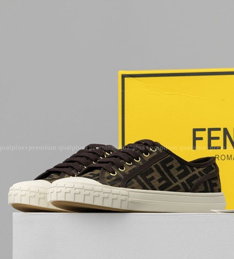 [국내배송] 펜* 도미노 로우탑