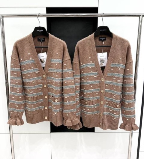 샤넬 24K 스트라이프 가디건 여성용