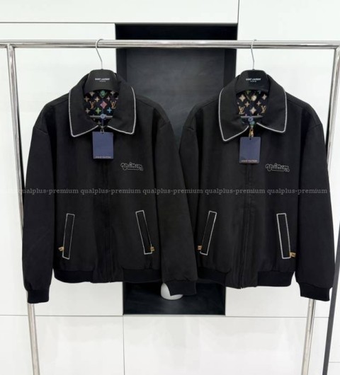 루이비통 엠브로이더드 스웨이드 카프스킨 보머 자켓