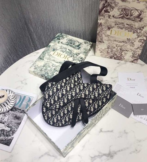 디올 오블리크 새들백 1ADPO093YKY_H28E 남성용