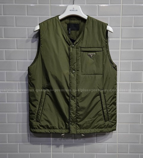 [국내배송] 프*다 리나일론 다운조끼