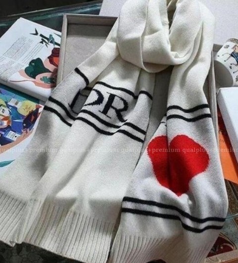 [국내배송] 디* 울캐시 머플러