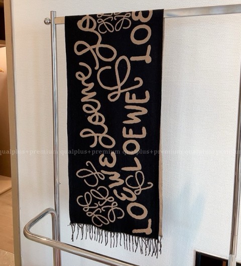 [국내배송] 로에베 아나그램 울머플러