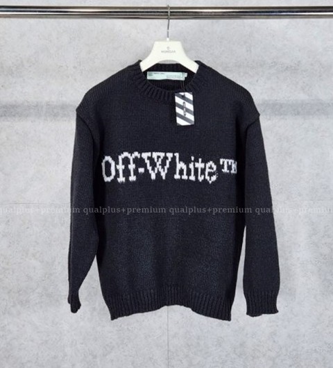 [국내배송] 오*화이트 로고 디테일 크루넥 스웨터 니트