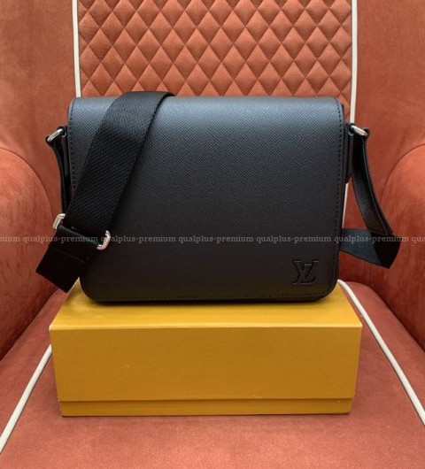 루이비통 M30850 디스트릭트 크로스백 남성용 PM