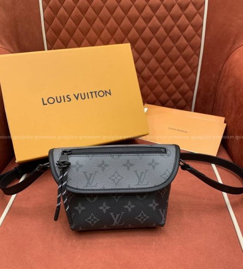 루이비통 M12806 펄스 웨어러블 월릿 크로스백 남성용