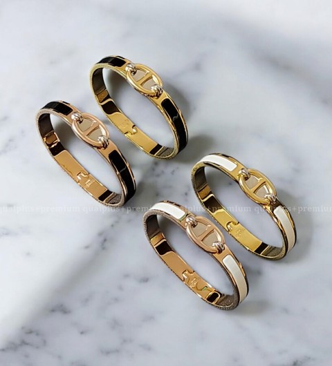 [국내배송] 에*메스 클릭 샹달 팔찌 (2color)