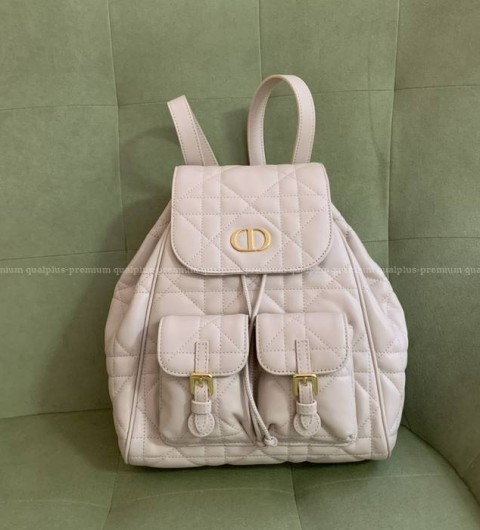 디올 카로 백팩 미듐