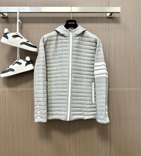 [국내배송] 톰*라운 사선 오리털 경량 패딩