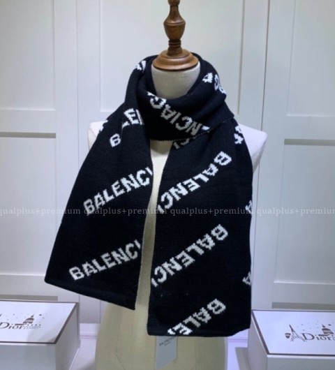 [국내배송] 발*시아가 블랙 멀티로고 울 머플러